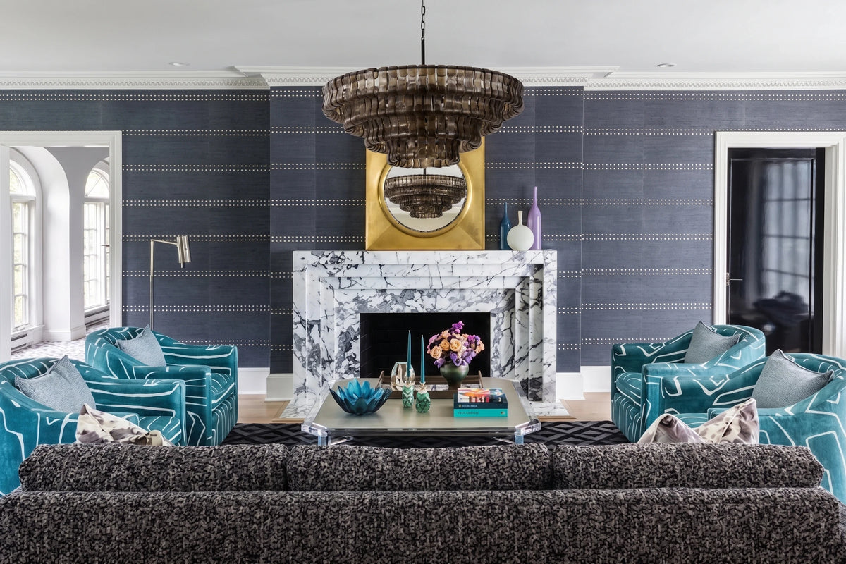 Modern Dark Tiered Crystal Glass Chandelier in Luxury Living Room