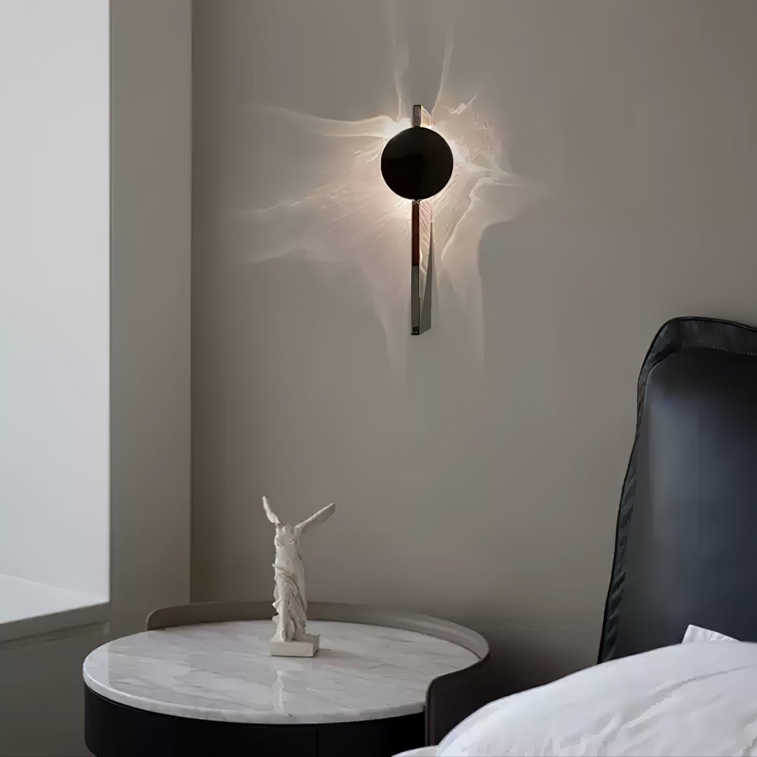 Ripple Rotating Wall Lamp
