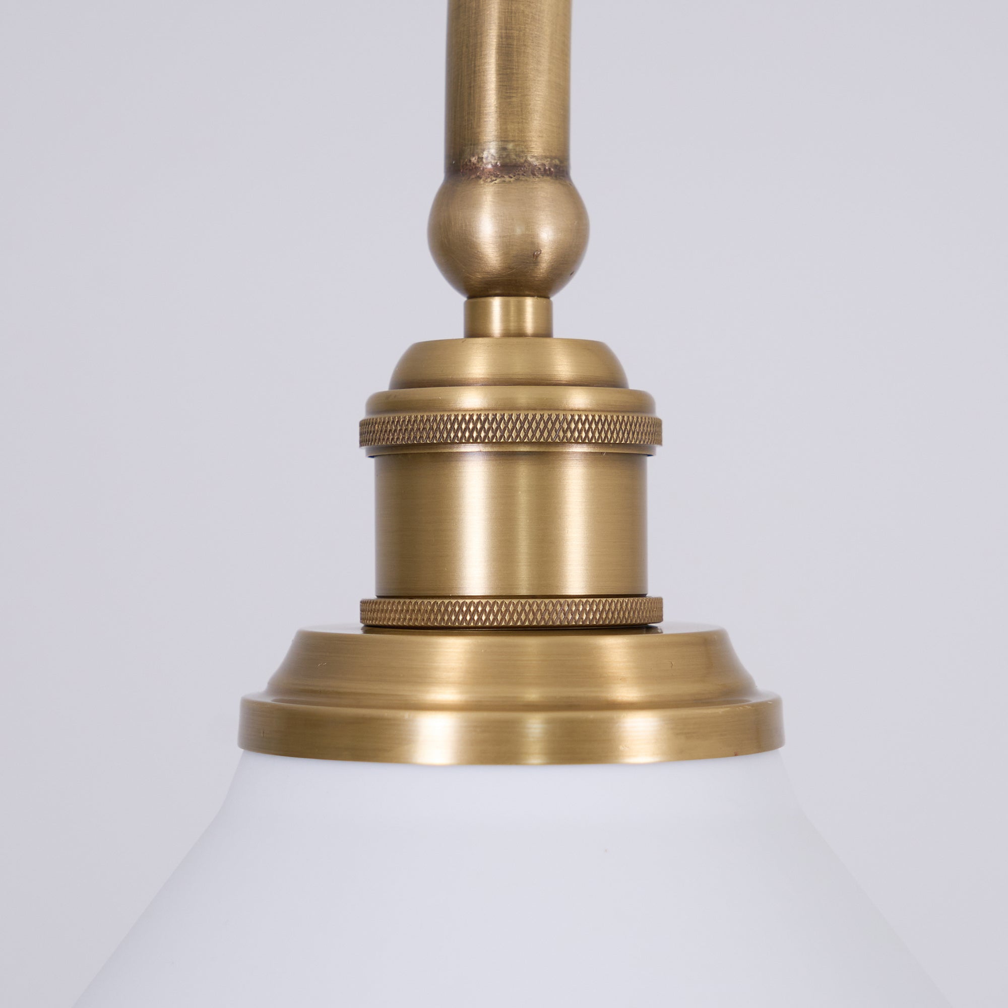 Symmetric Taper Pendant Bar