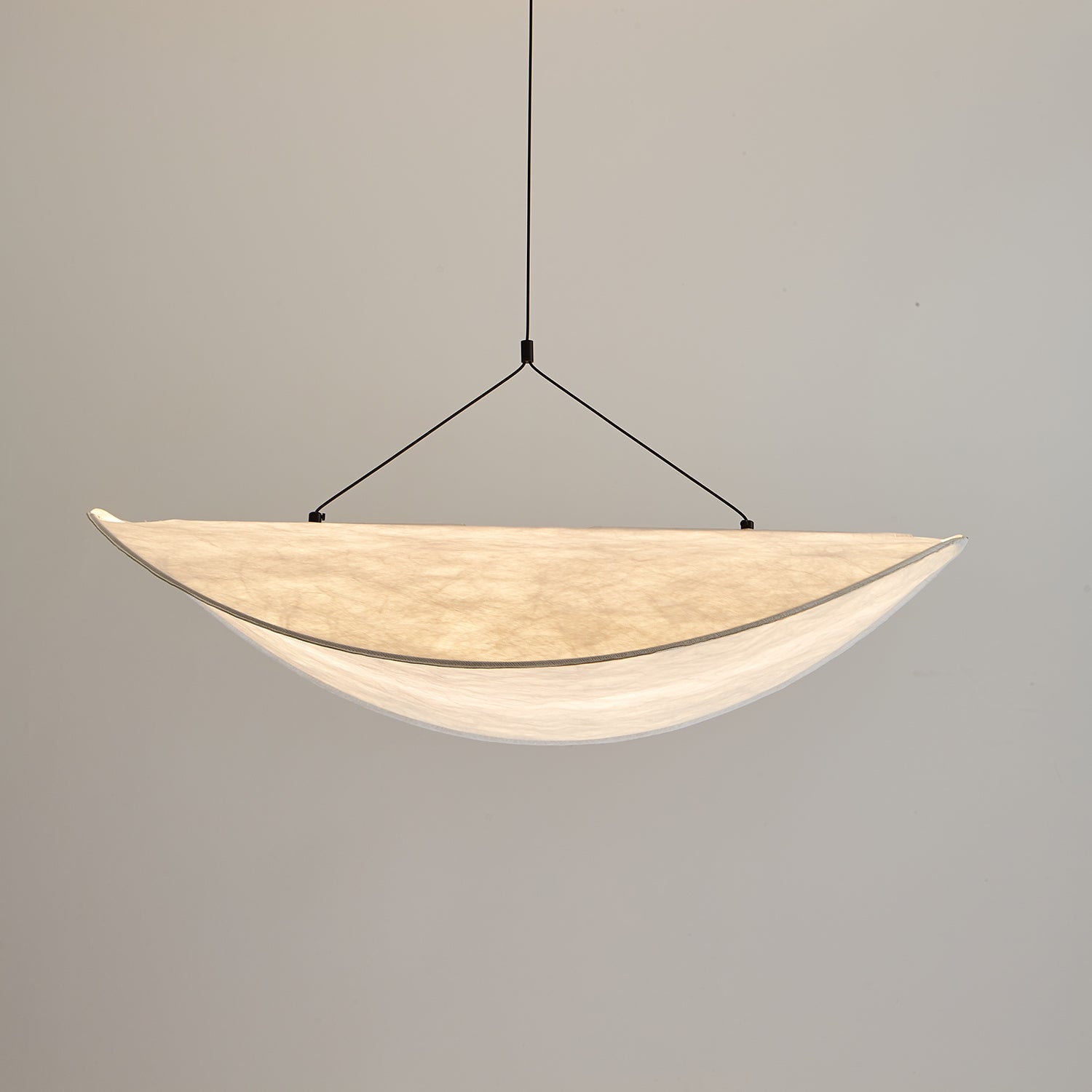 Tense Pendant Lamp