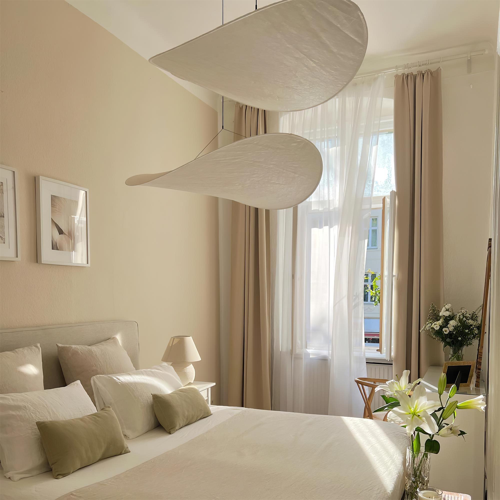 Tense Pendant Lamp