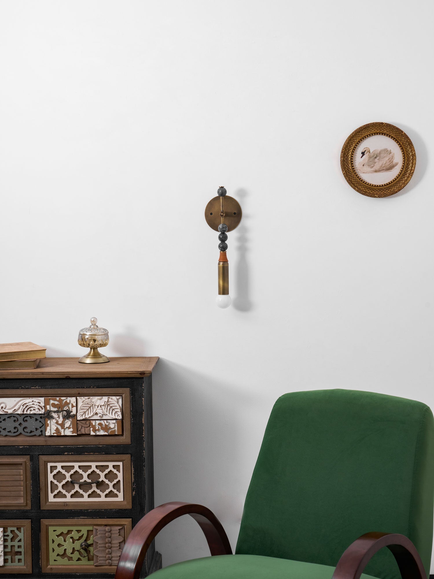 Toam Wall Lamp
