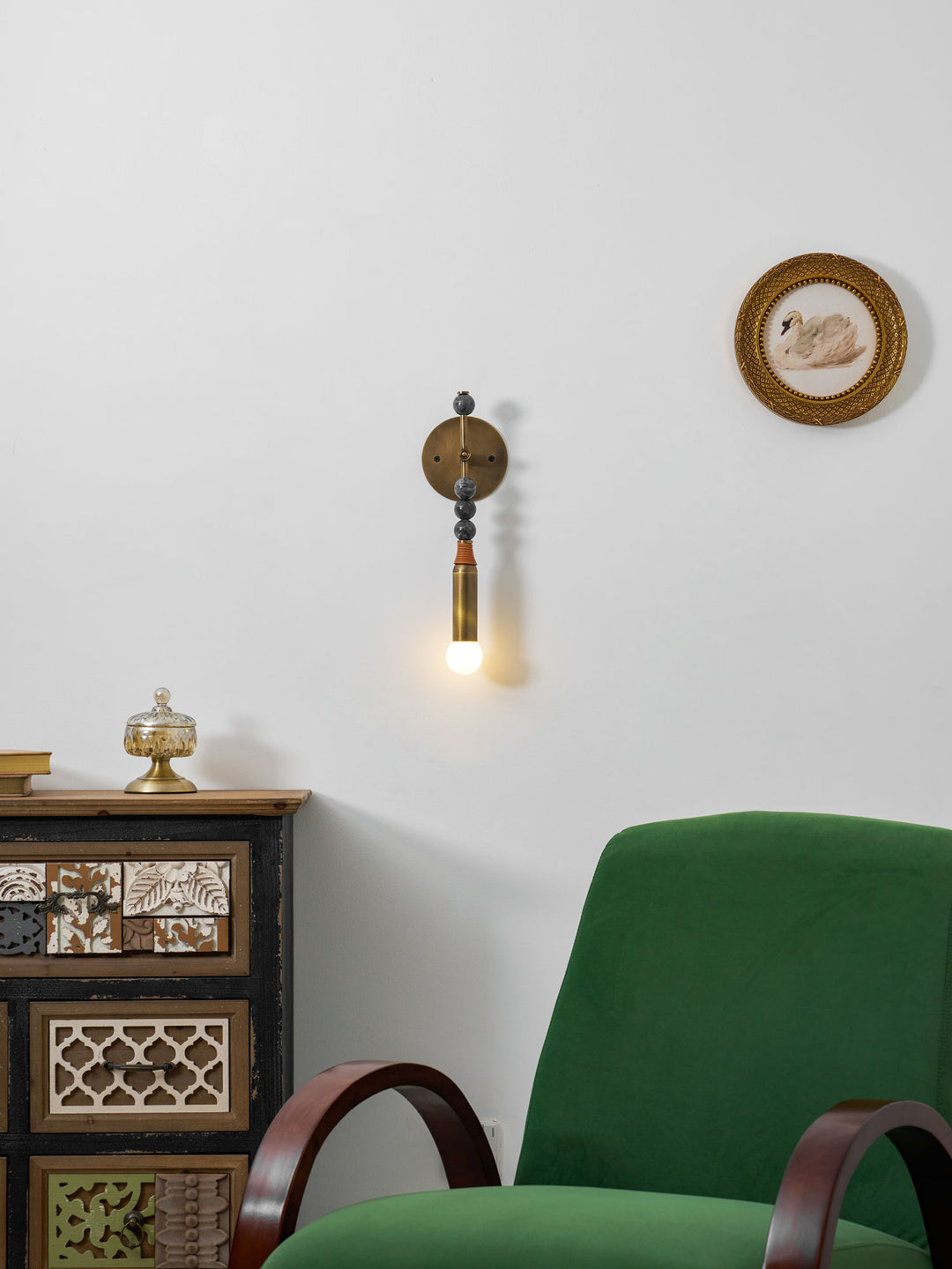 Toam Wall Lamp