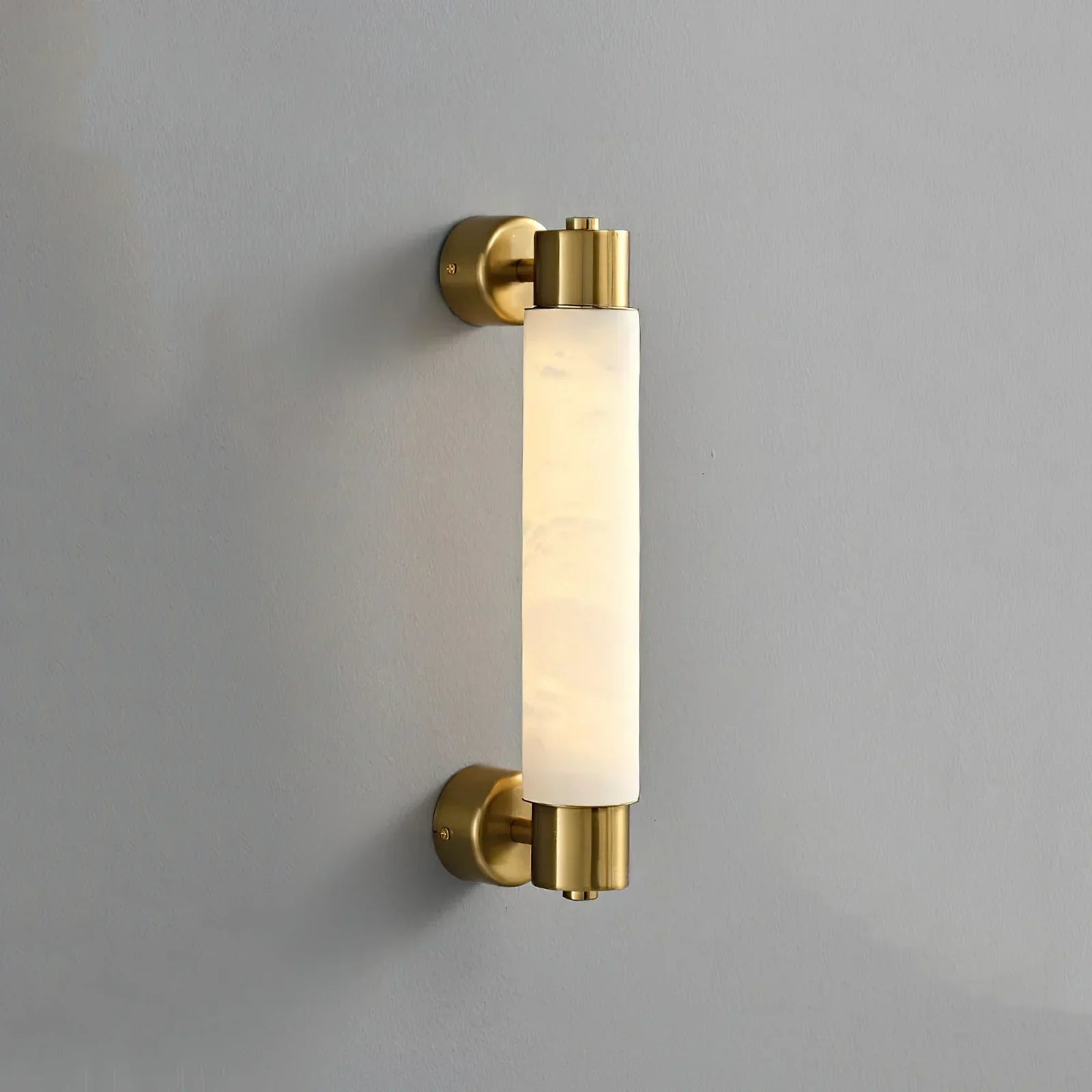 Röhrenförmige Alabaster-Zylinder-Wandleuchte