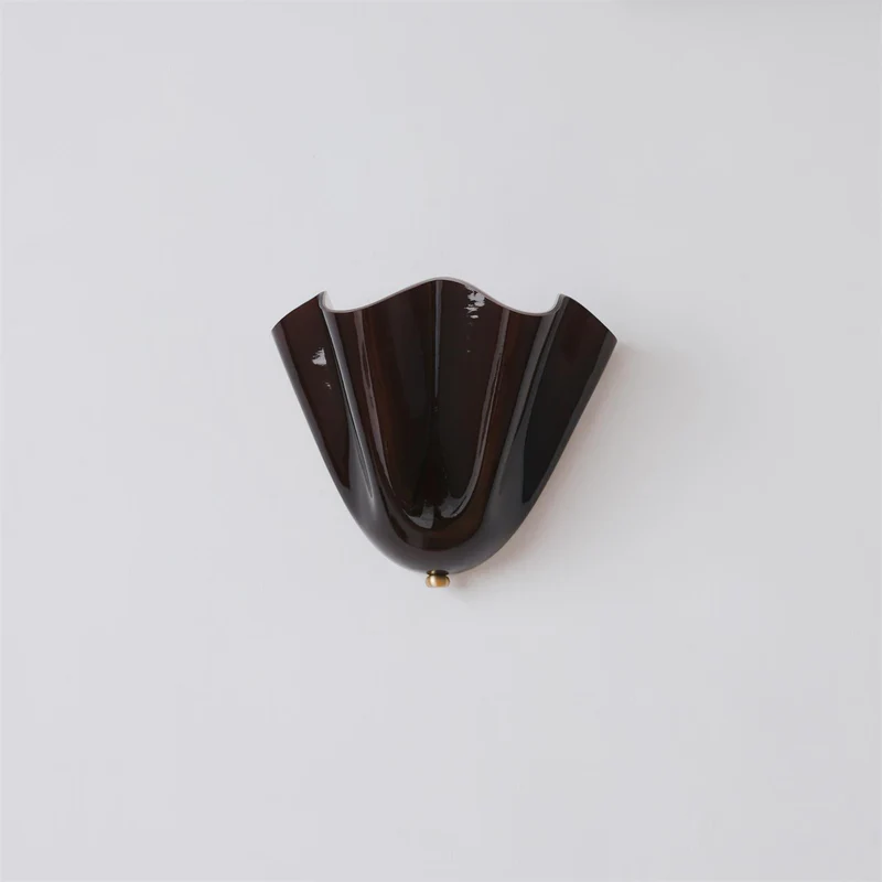 Vera Wall Lamp
